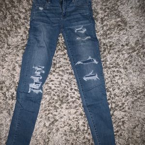 Women’s American eagle jeans